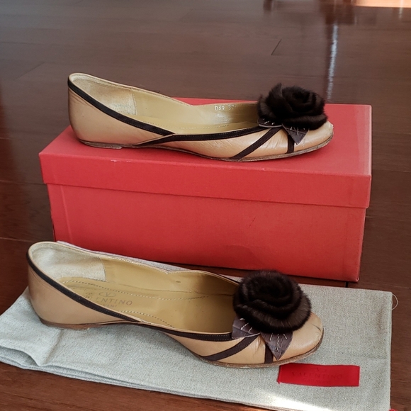 Valentino Mink Pom Flats - Picture 3 of 8